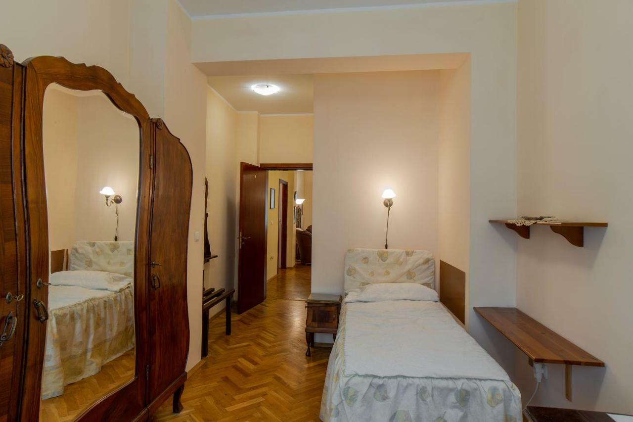 Casa Ferrari 3* Sofia